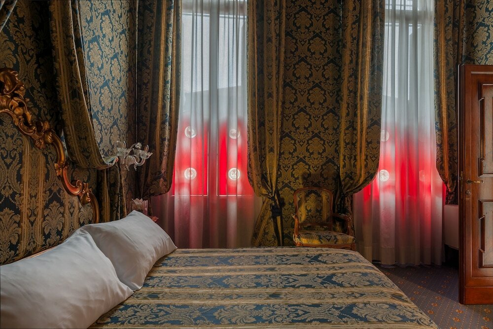 Фото Hotel Al Ponte Antico