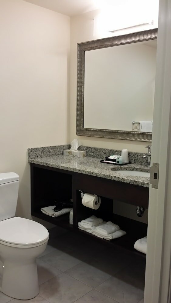 Фото Belfast Harbor Inn