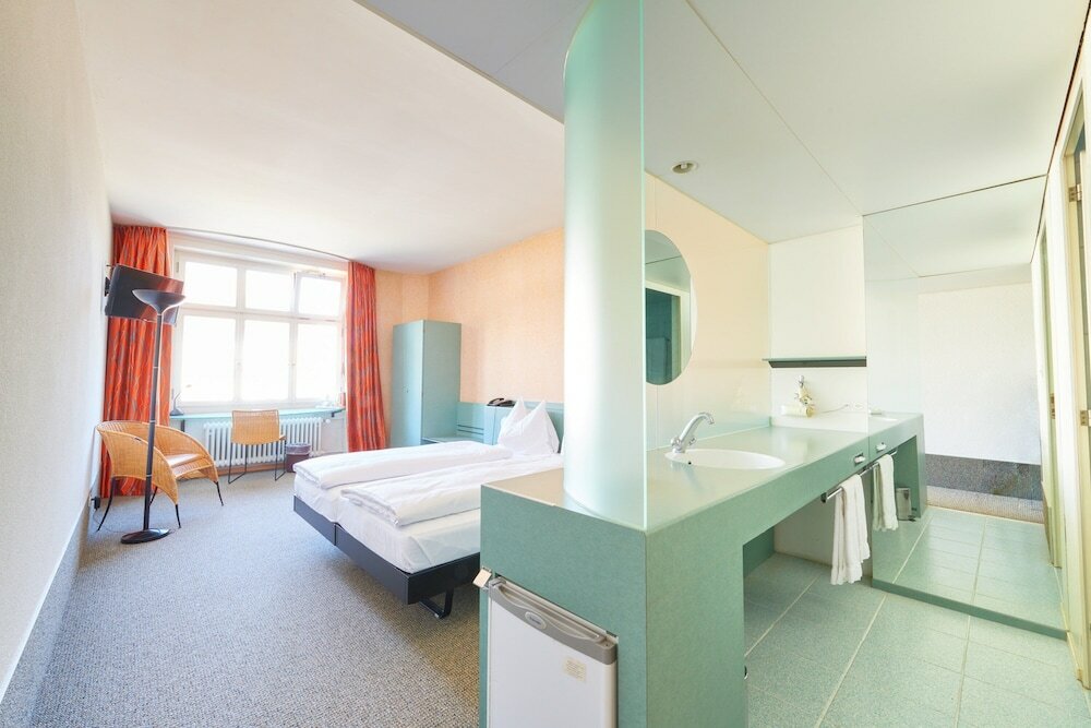 Фото Hotel City am Bahnhof