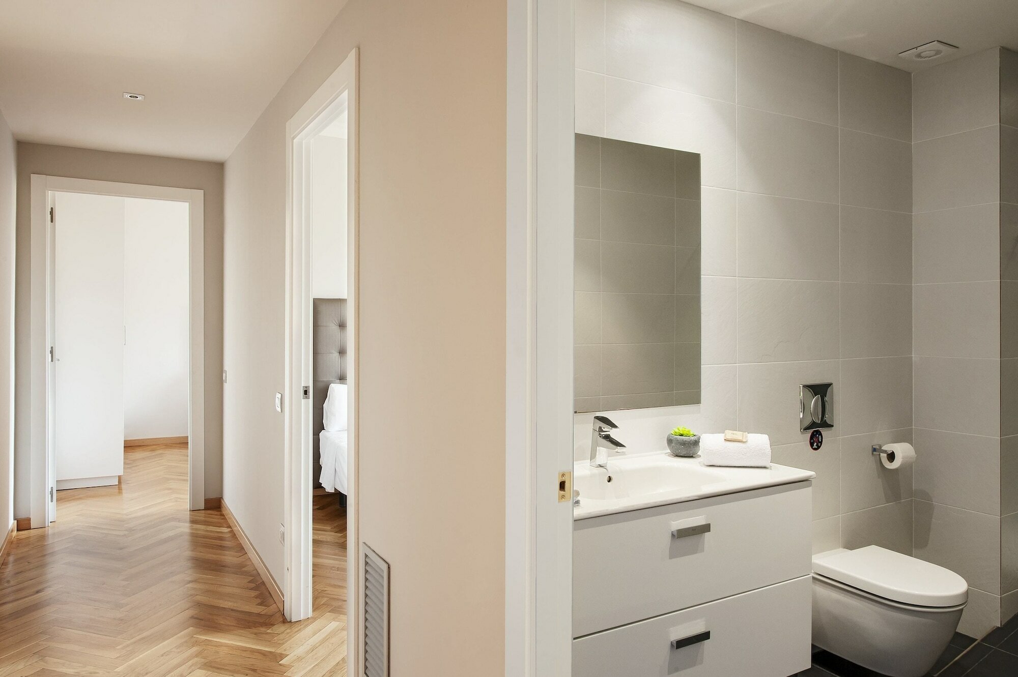 Фото The Corner Apartments by Aspasios