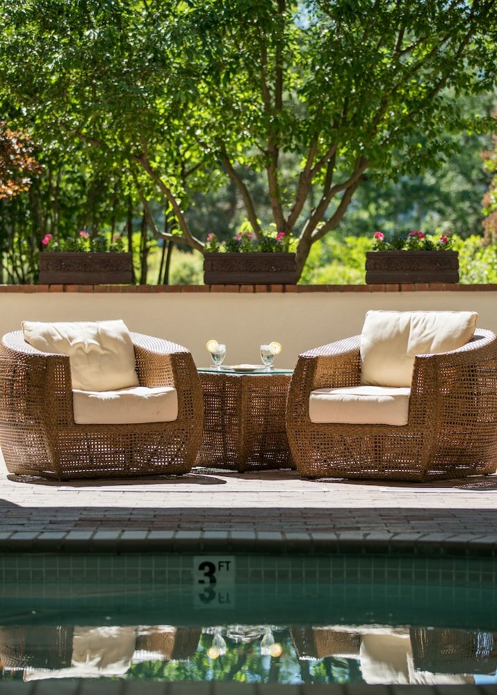 Фото Knob Hill Inn