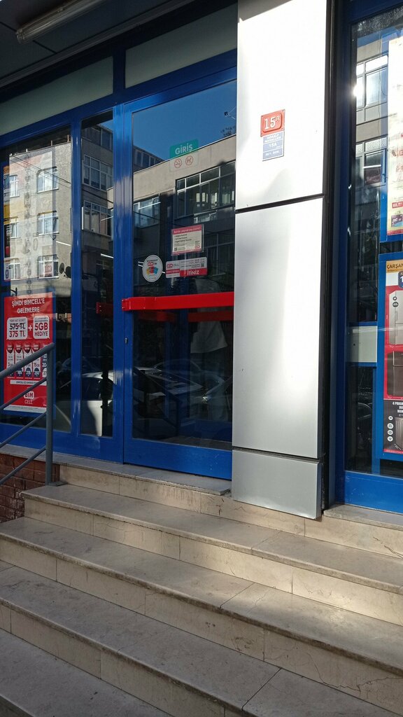 Supermarket Bim, Istanbul, photo