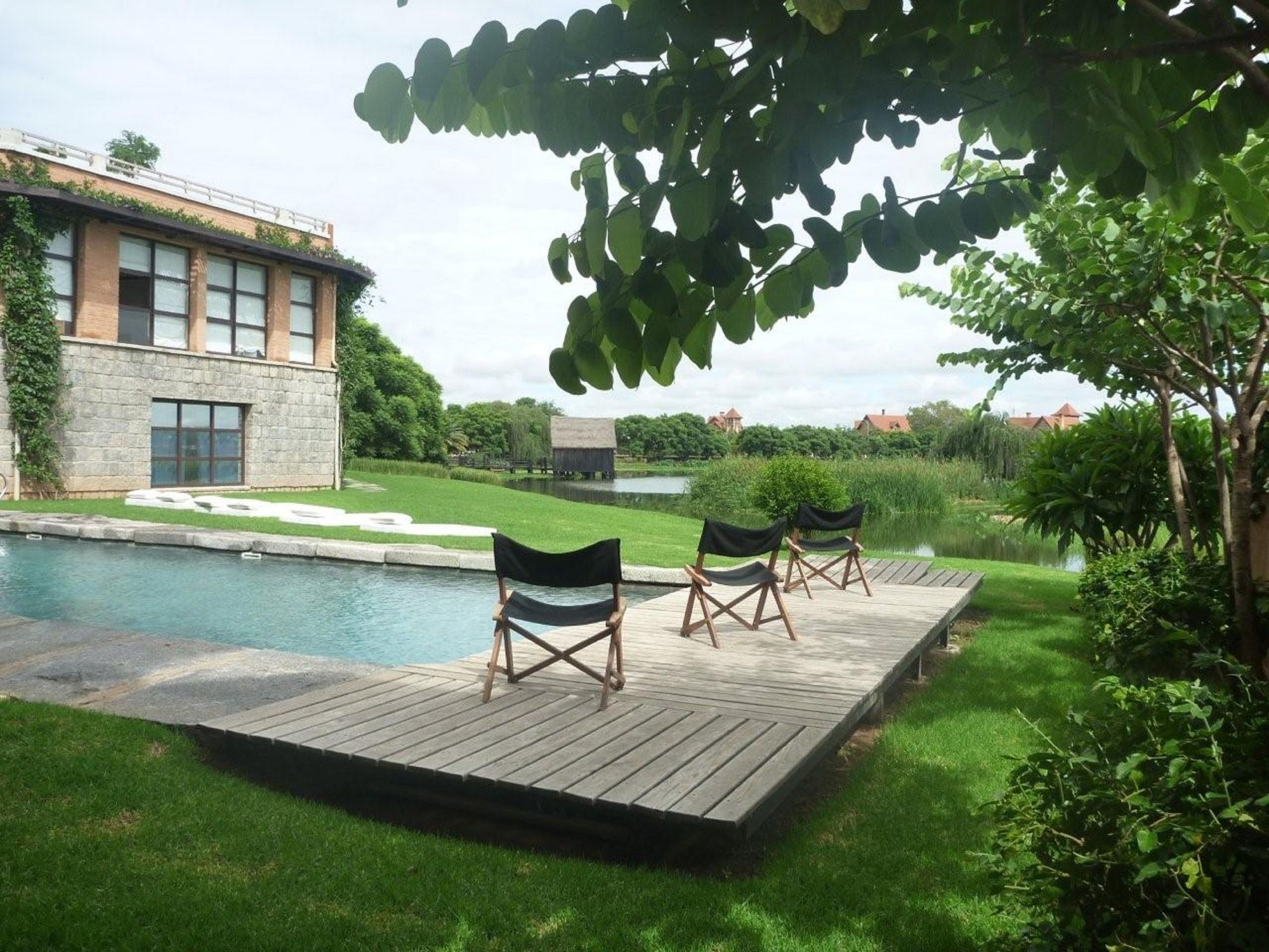 Фото Radisson Blu Hotel, Antananarivo Waterfront