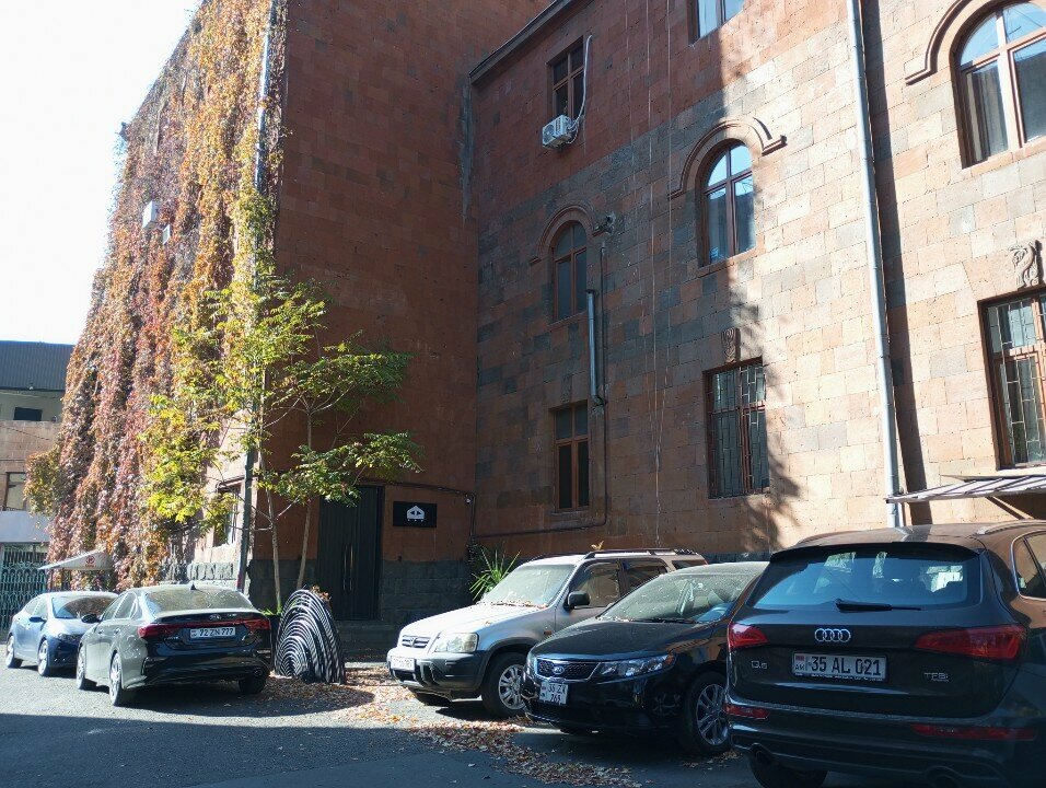 Nightclub How_evn, Yerevan, photo