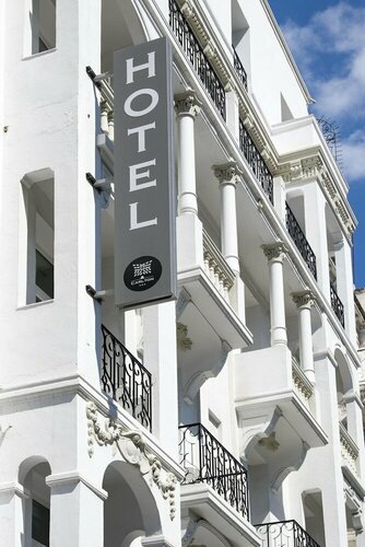 Гостиница Hotel Carlton в Тунисе