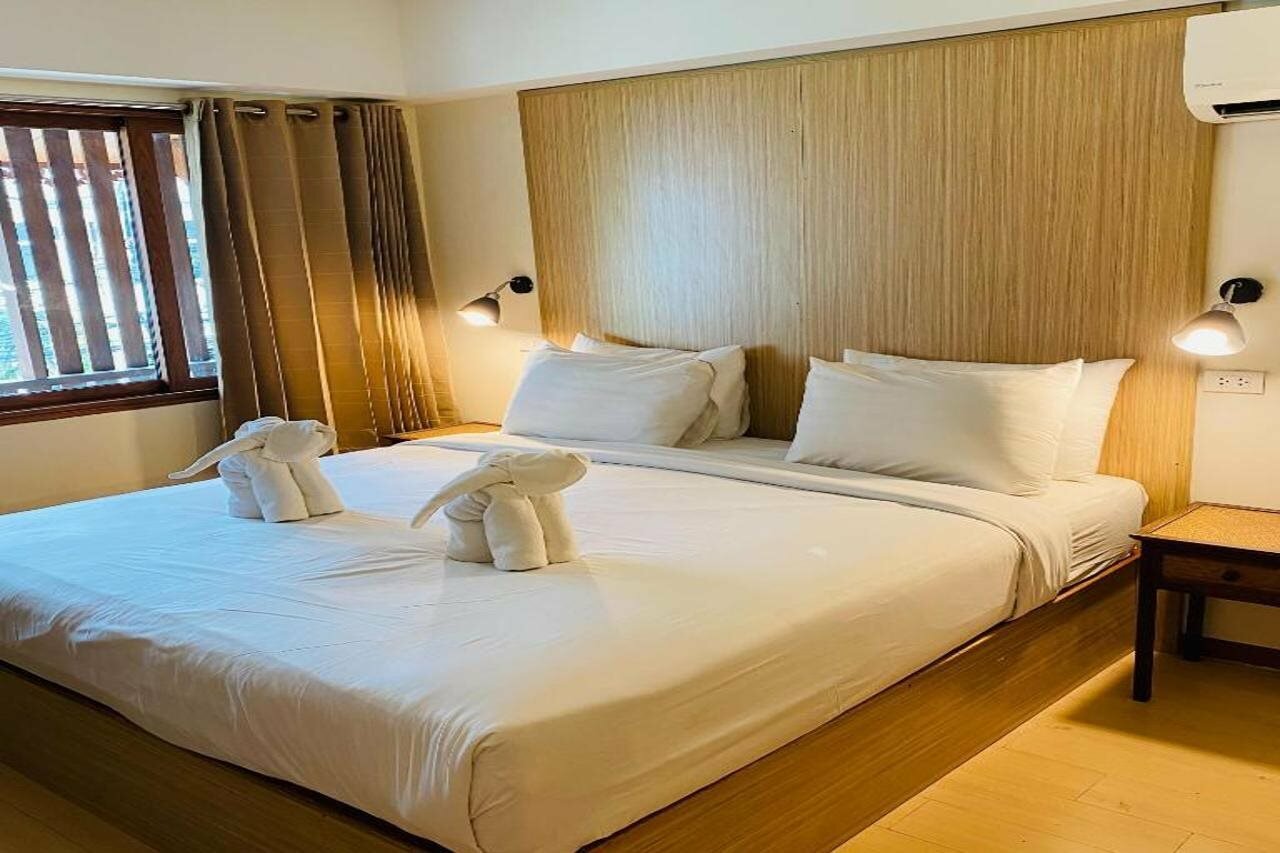 Фото Chada Mantra Hotel