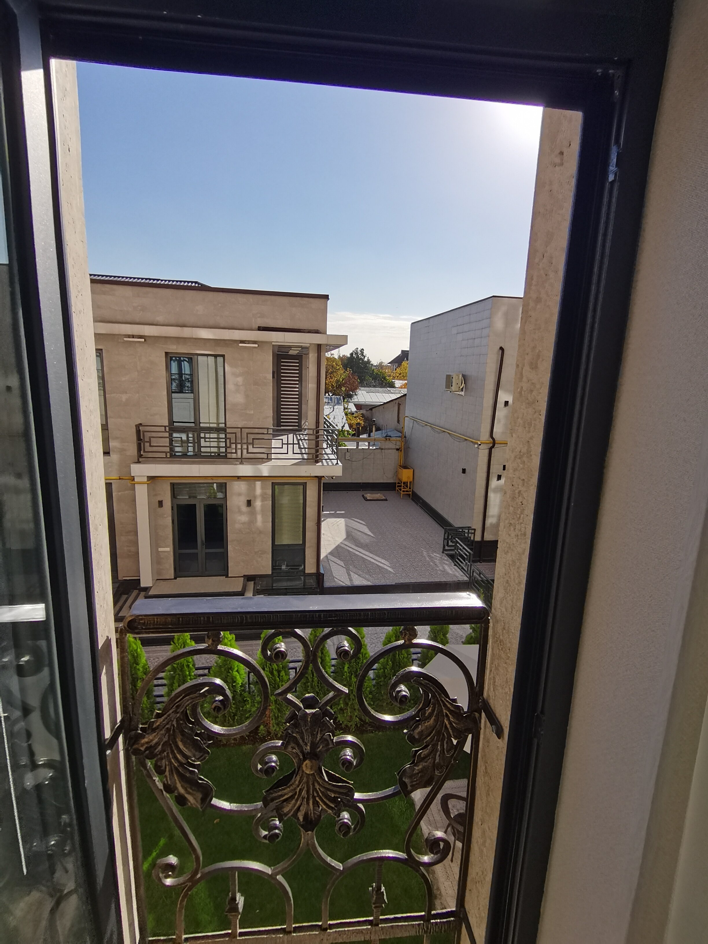 Фото Baden-Baden Hotel