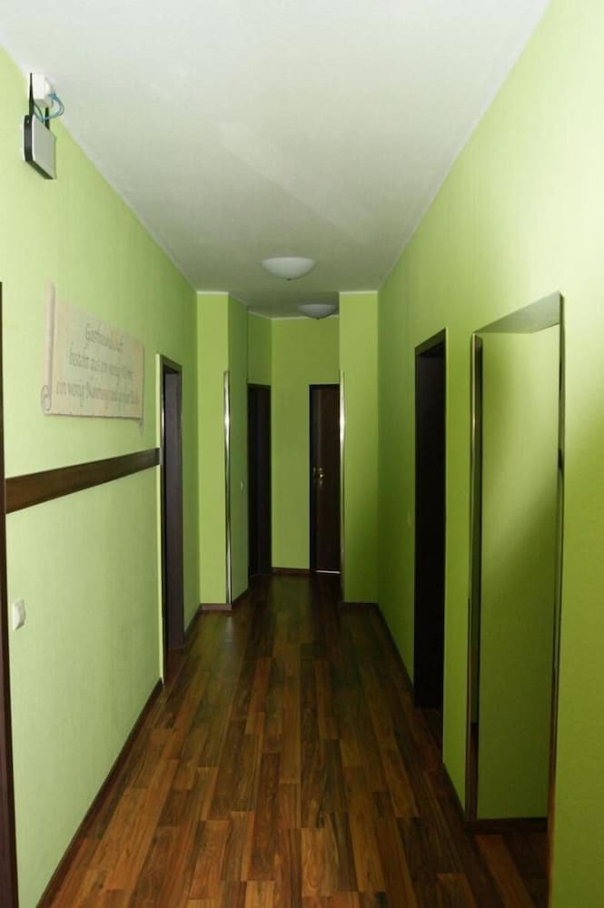 Фото Hotel am Wilhelmsplatz