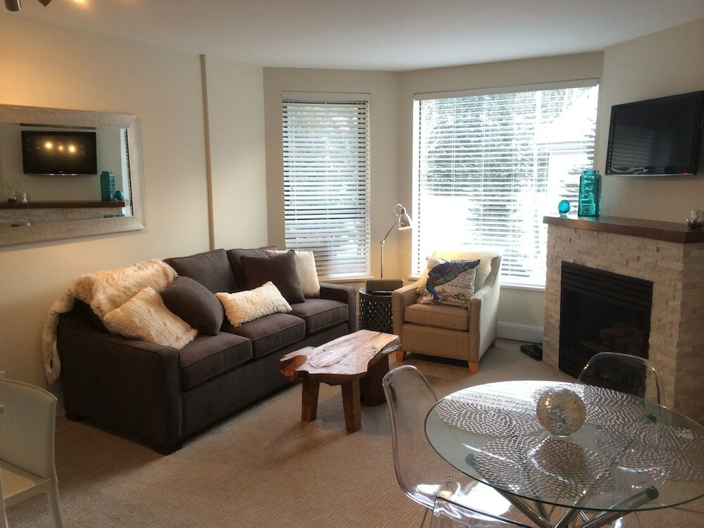 Фото Whistler Superior Properties