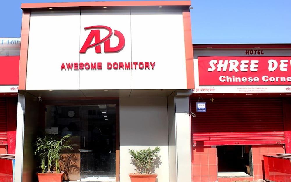 Фото отеля 2