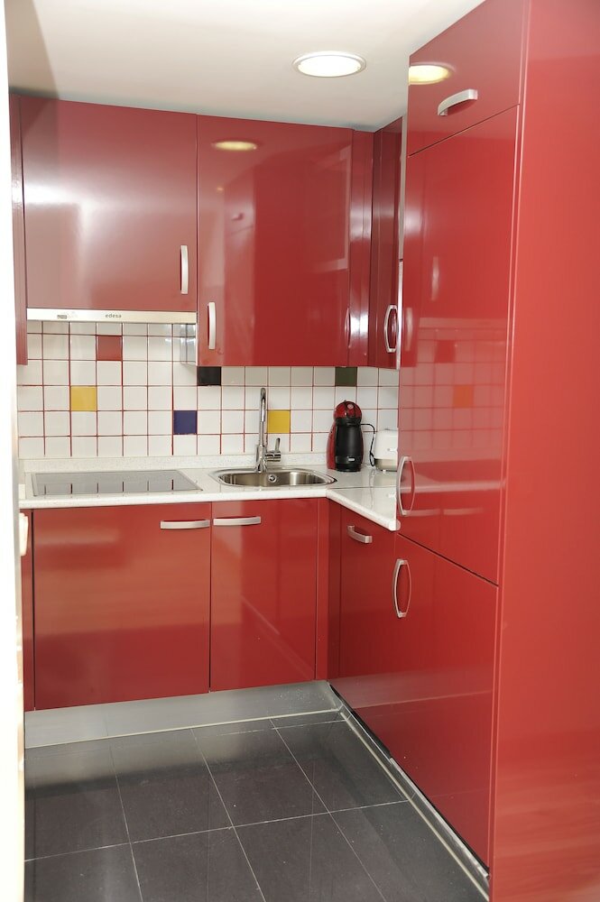 Фото Mola Suites