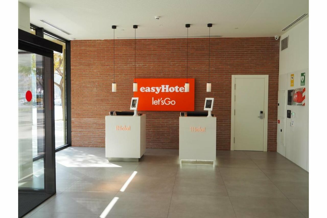 Фото EasyHotel Barcelona Fira