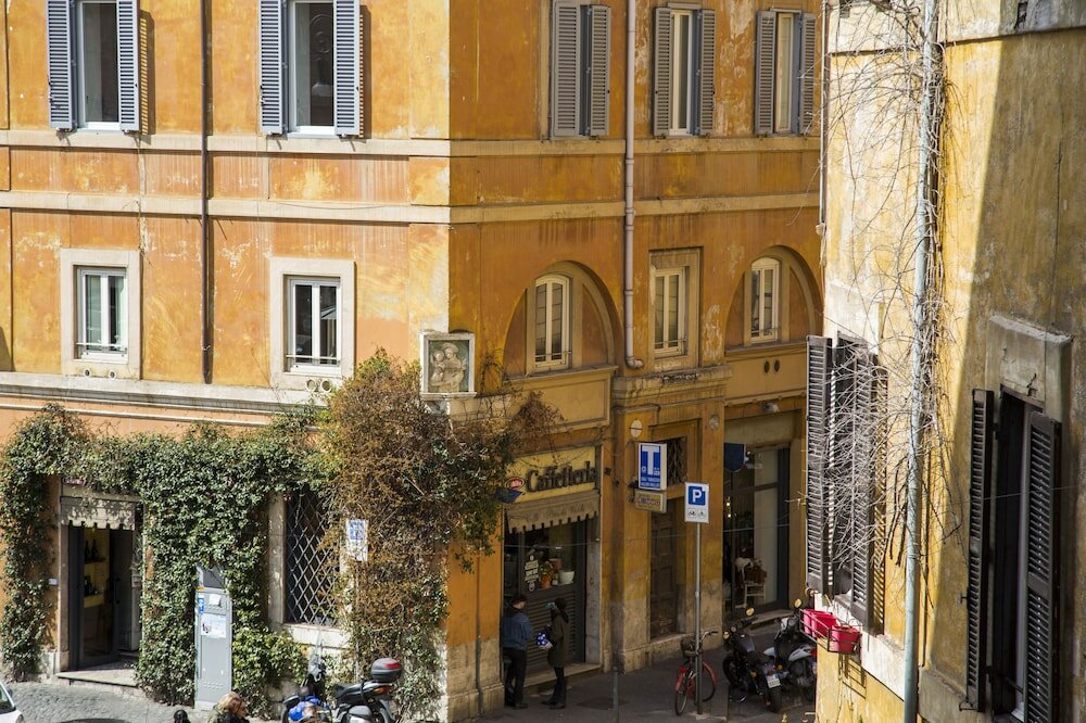 Фото Monserrato Rth