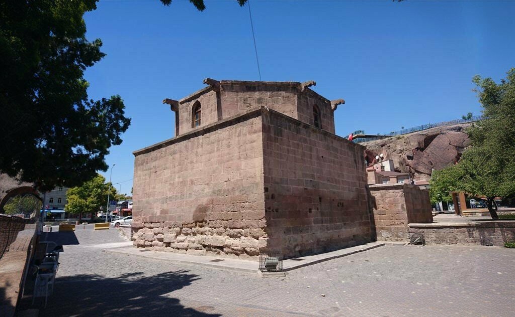 Genre sculpture Kara Mustafa Pasha Historic Bath, Incesu, photo