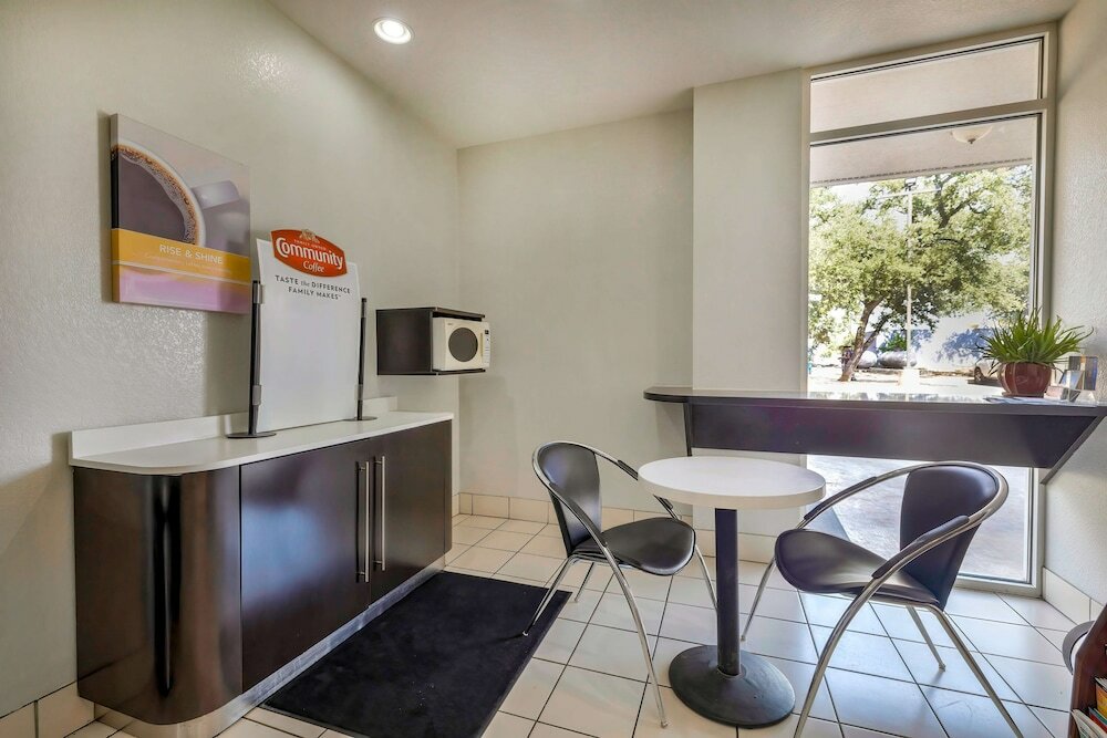 Фото Motel 6 Cedar Park, Tx