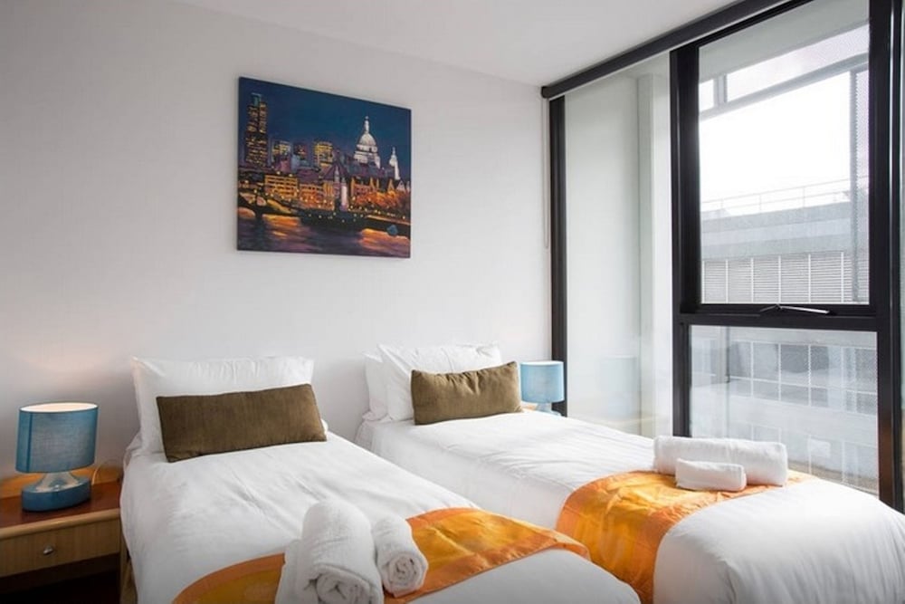 Фото Anchor on Little Collins Southern