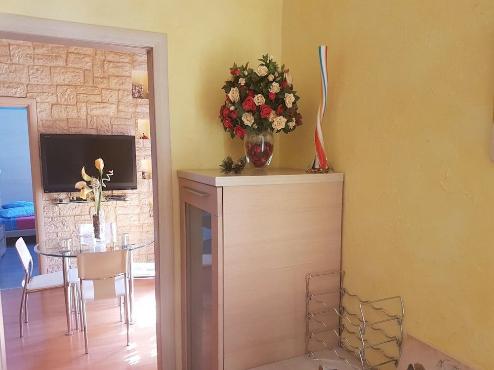 Фото Thousand Colors