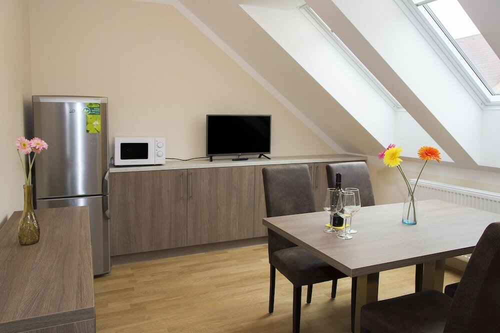 Фото Limes Apartments