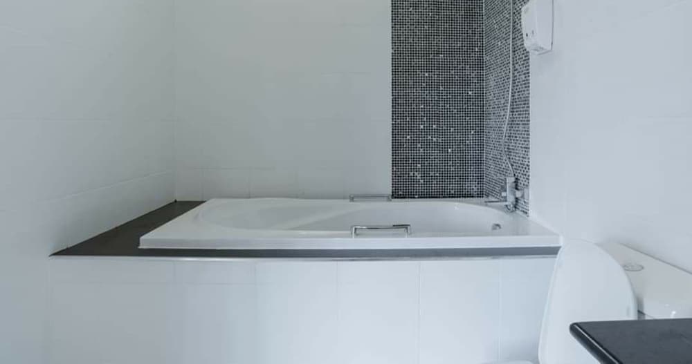 Фото J Pool Villa Huahin