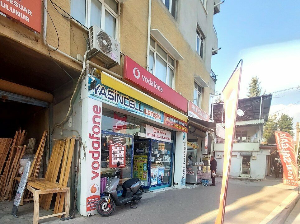 Mobile network operator Yasincell İletişim, Adana, photo