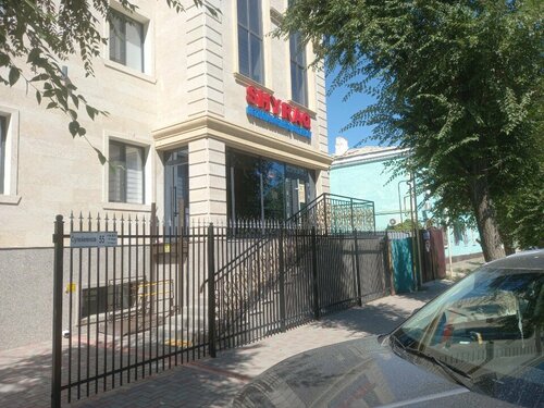 Жалаңаш әйел тележүргізушілердің суреттері