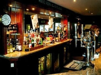 Фото Rising Sun Hotel