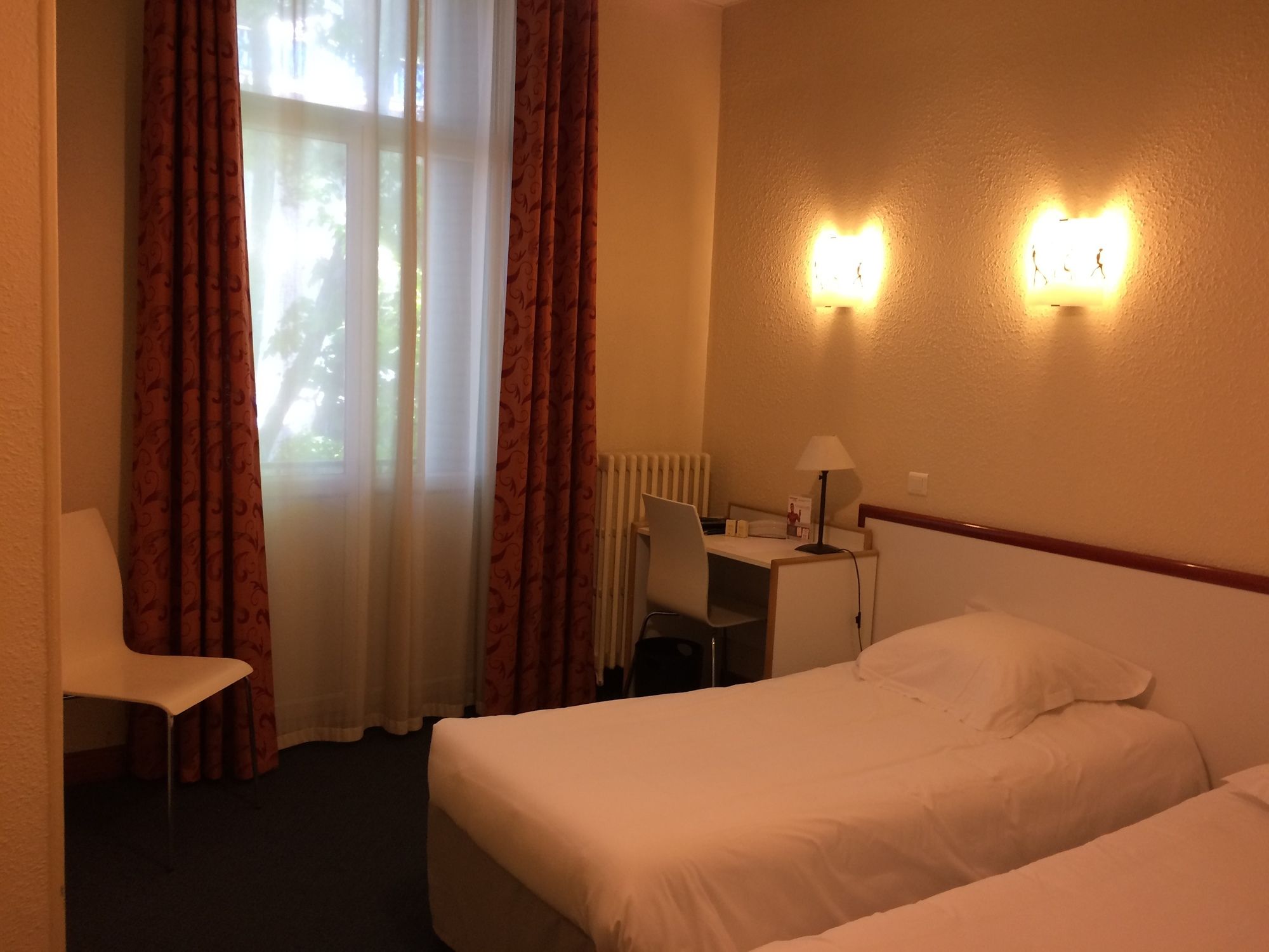 Фото Hotel D'angleterre