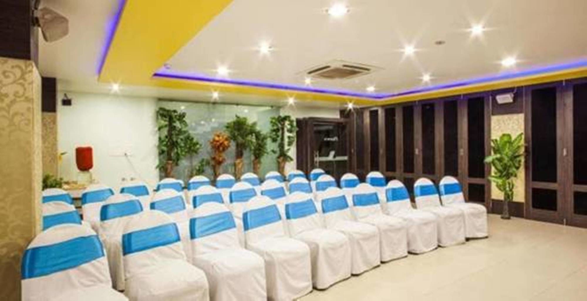 Фото Hotel Tulsi Exotic
