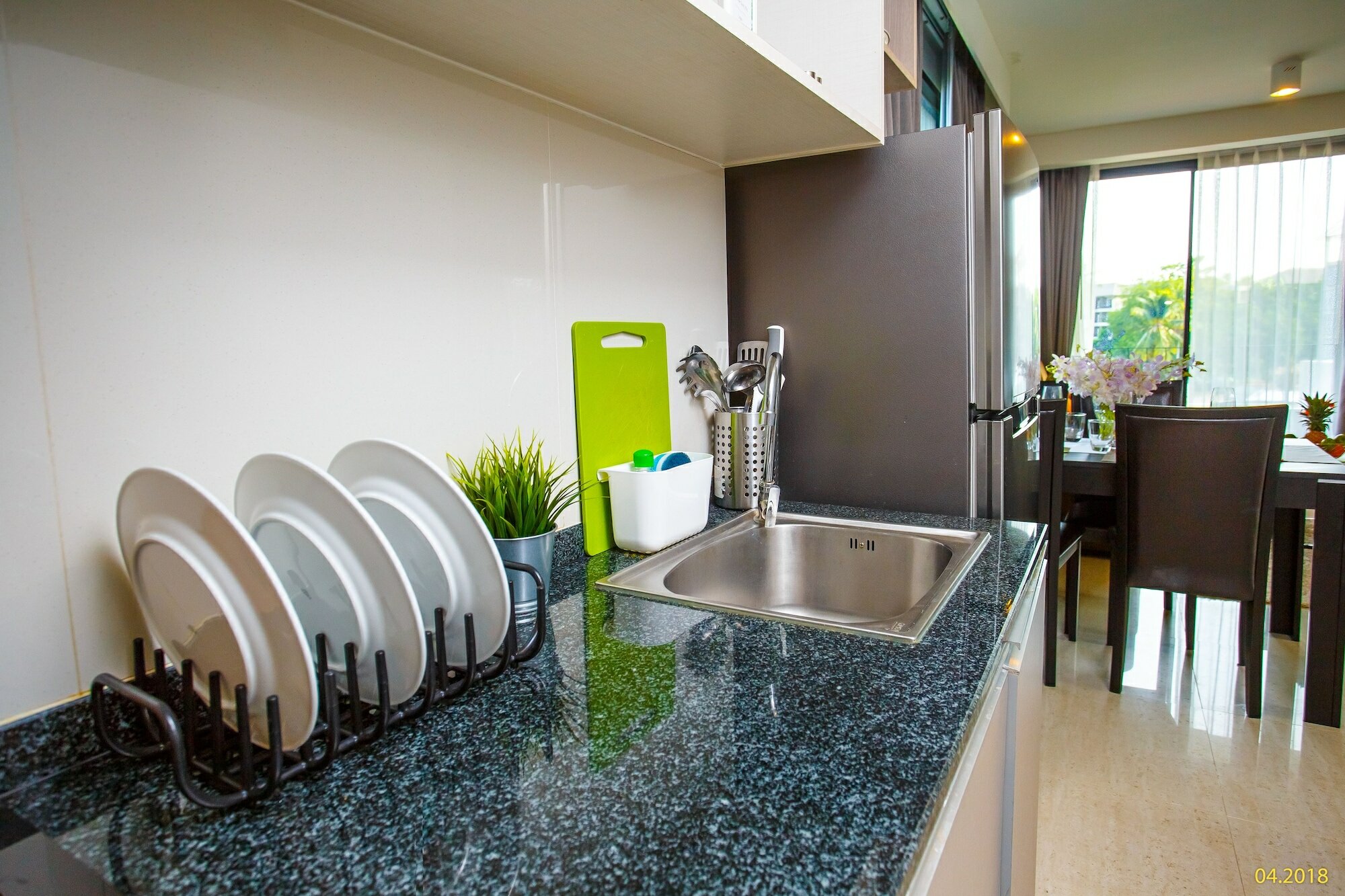 Фото 6th Avenue Surin Beach