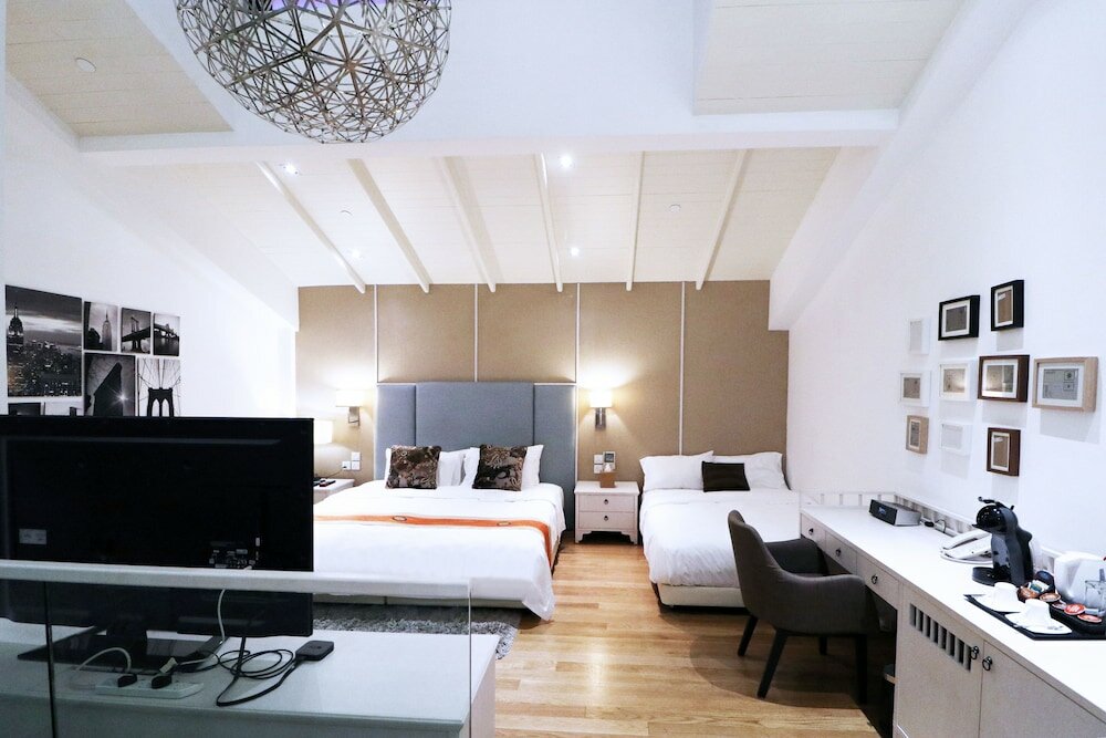 Фото Hotel NuVe Heritage