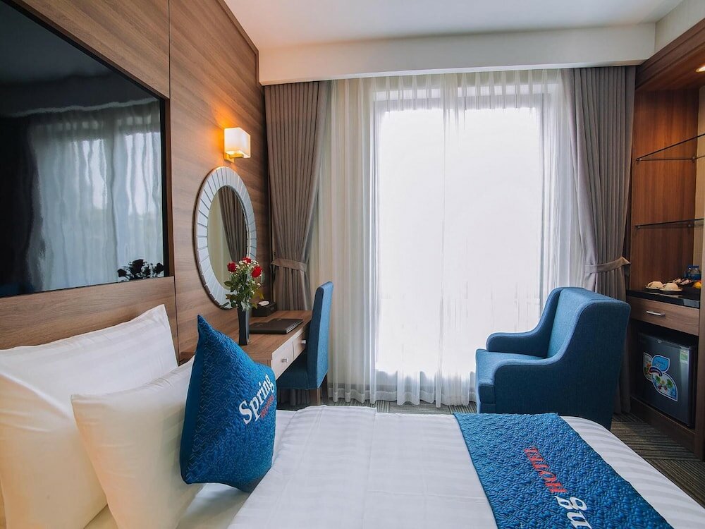 Фото Spring Hotel Hanoi