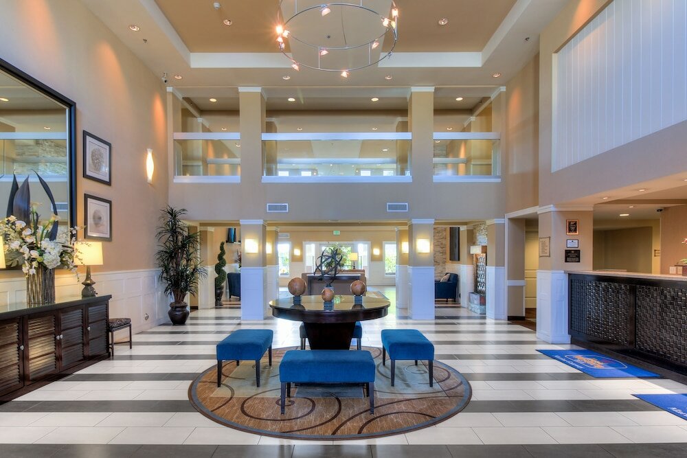 Фото Best Western Plus Marina Gateway Hotel