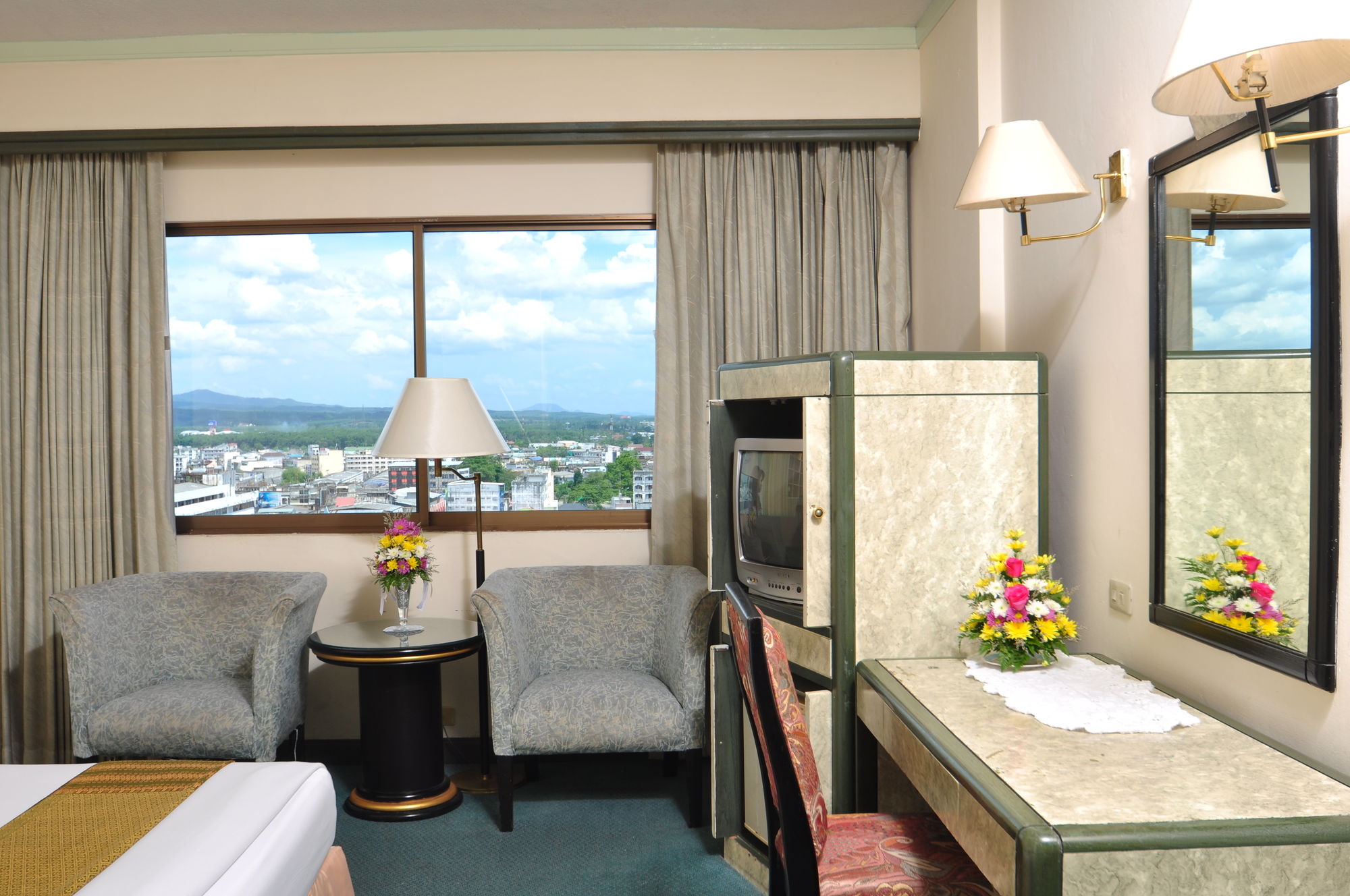 Фото BP Grand Tower Hotel