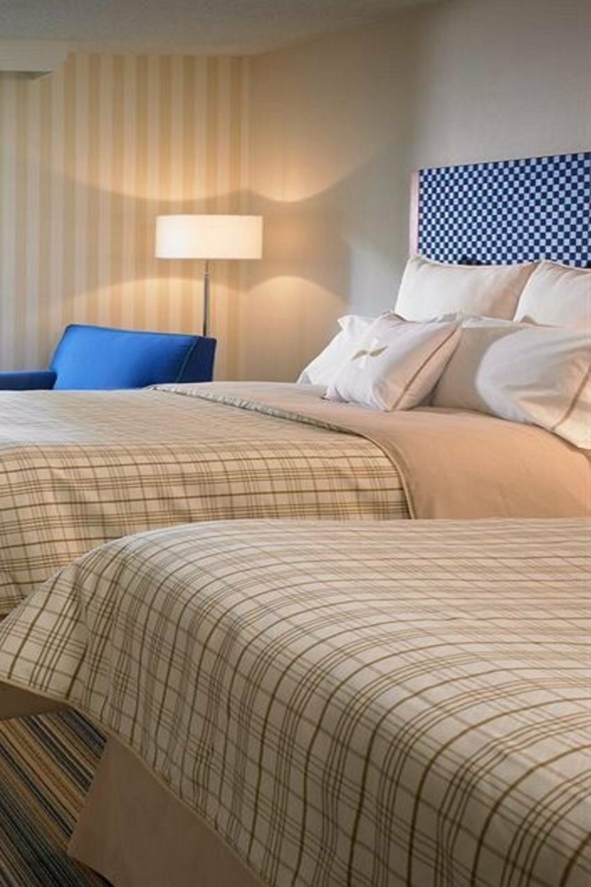 Фото Four Points by Sheraton Bakersfield