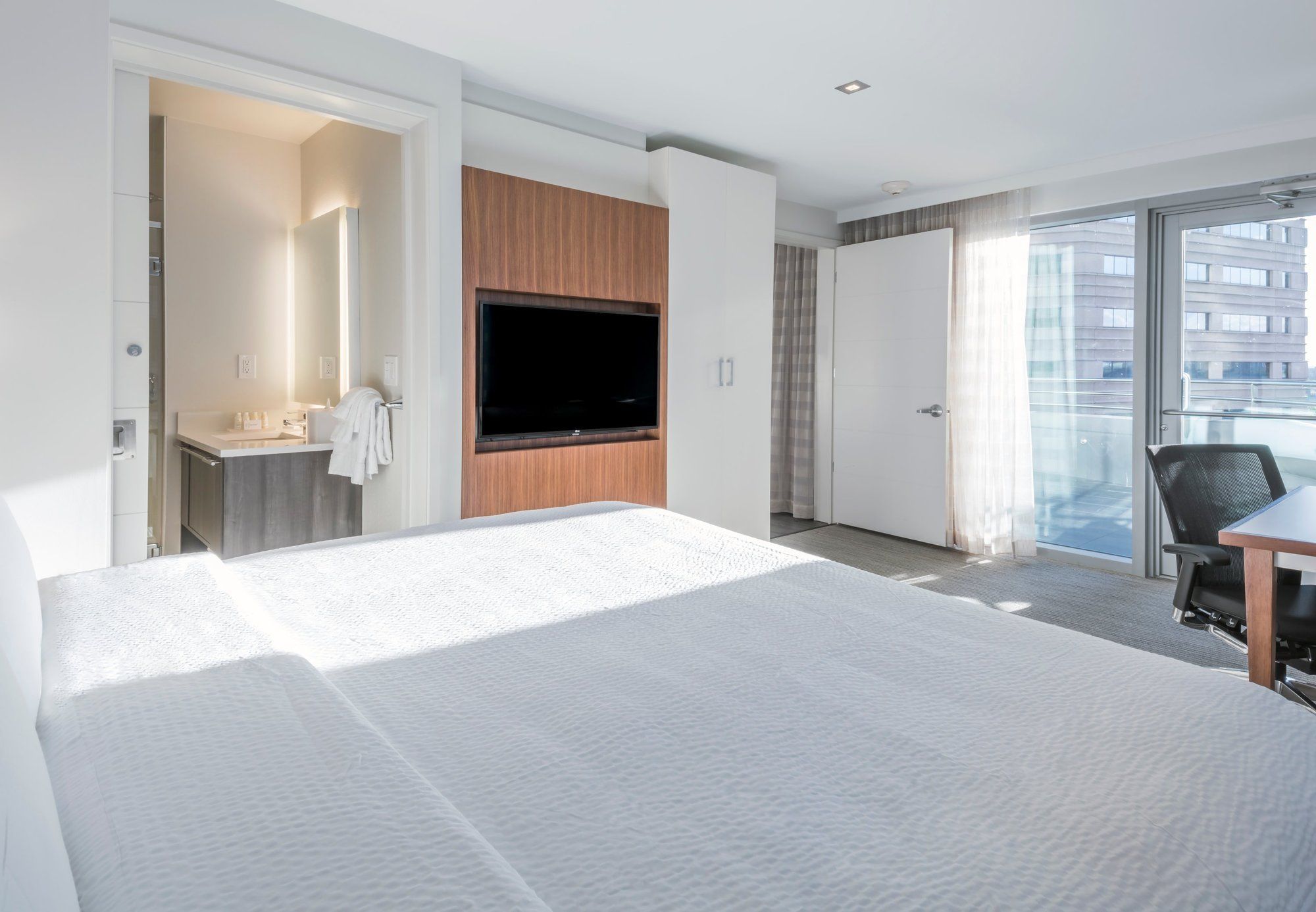 Фото Residence Inn by Marriott Jersey City