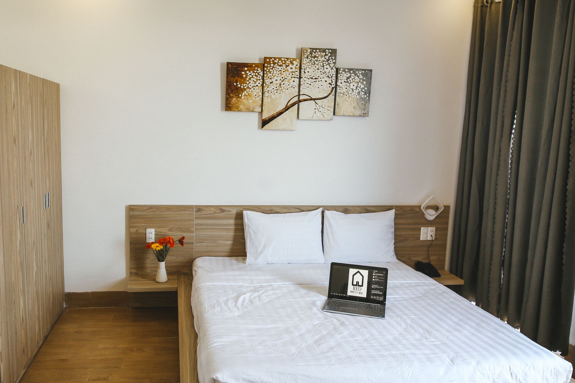 Фото Red Hotel Da Nang