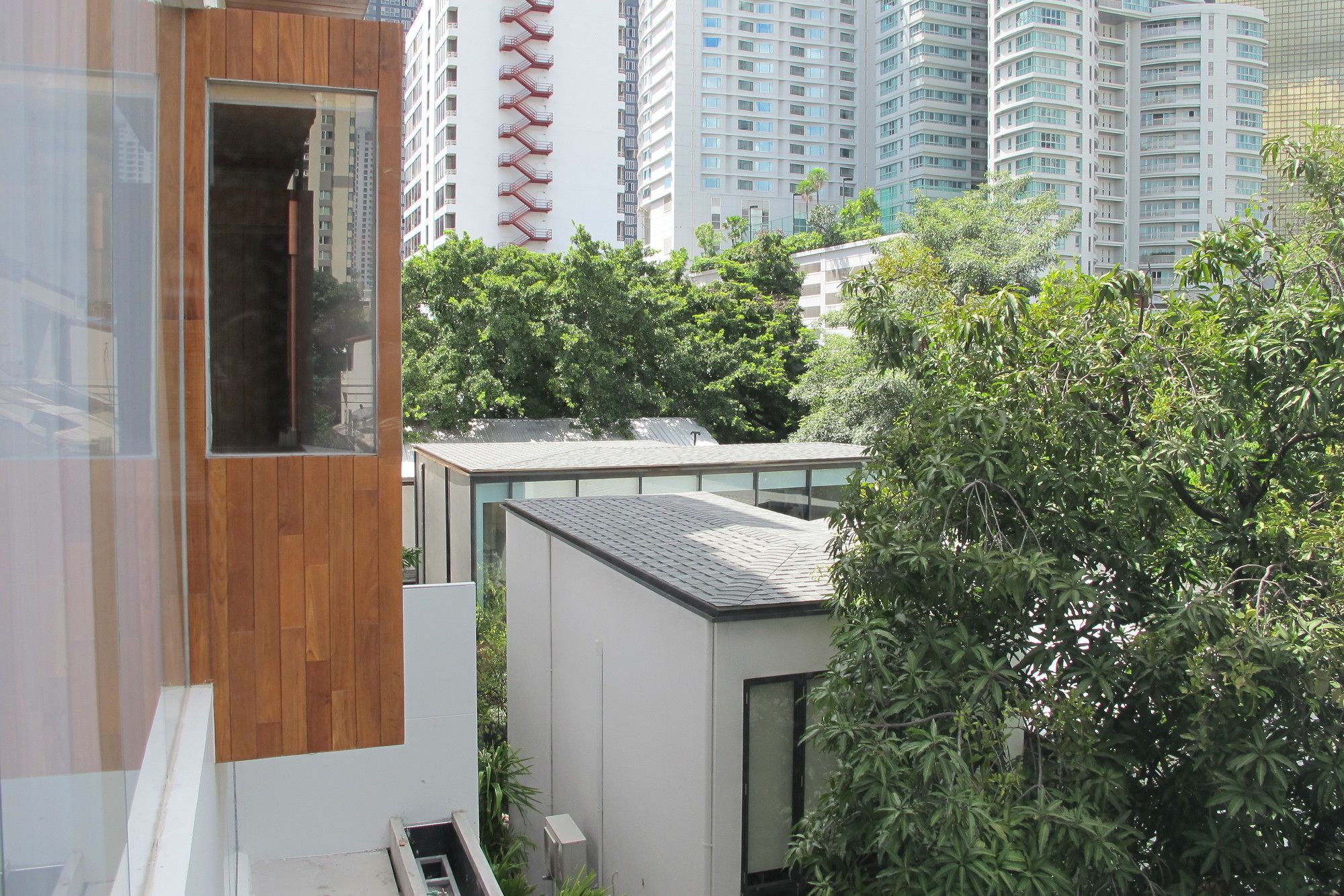 Фото TwoThree A Homely Hotel