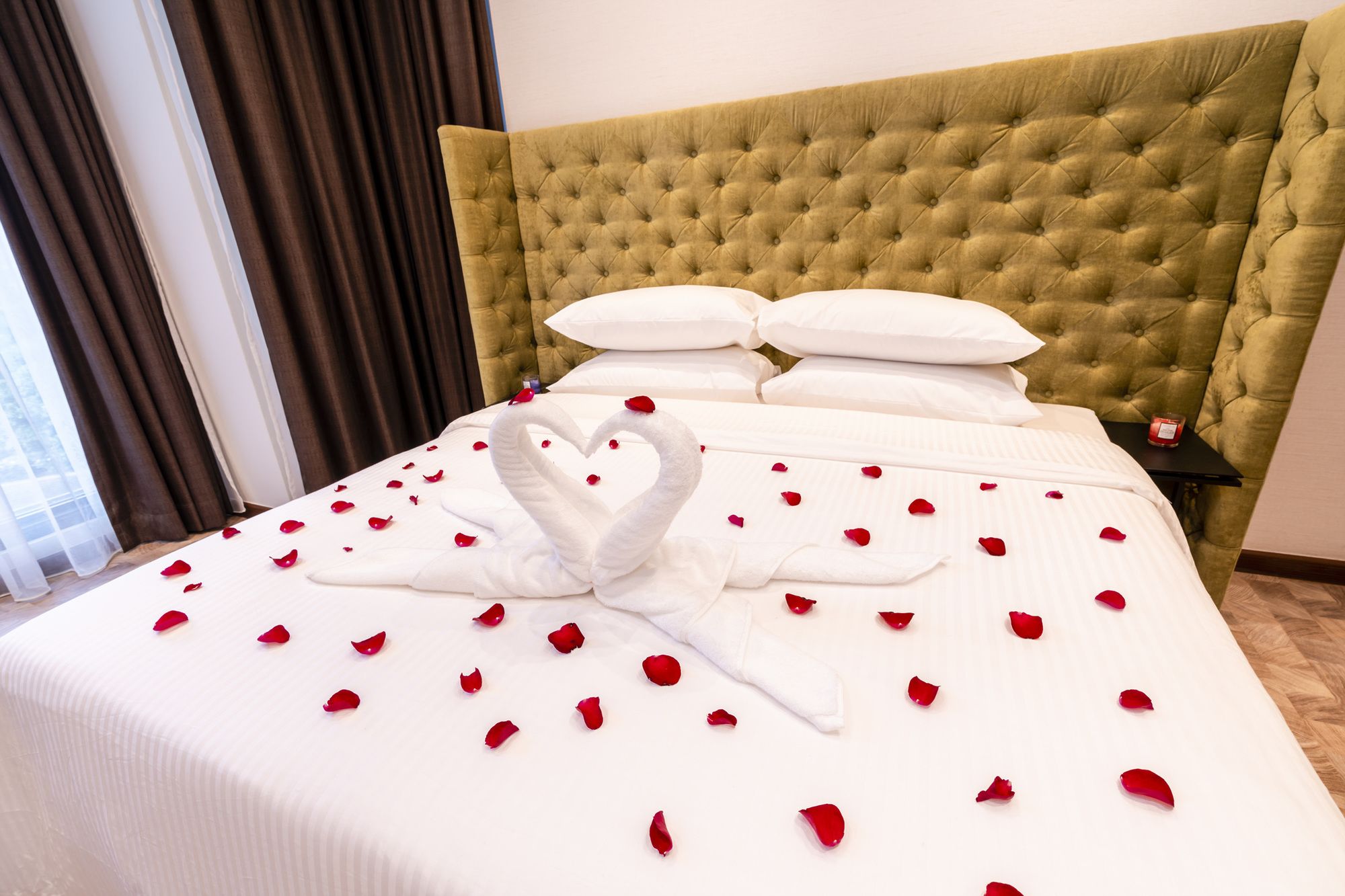 Фото Expressionz Professional Suites Wodages