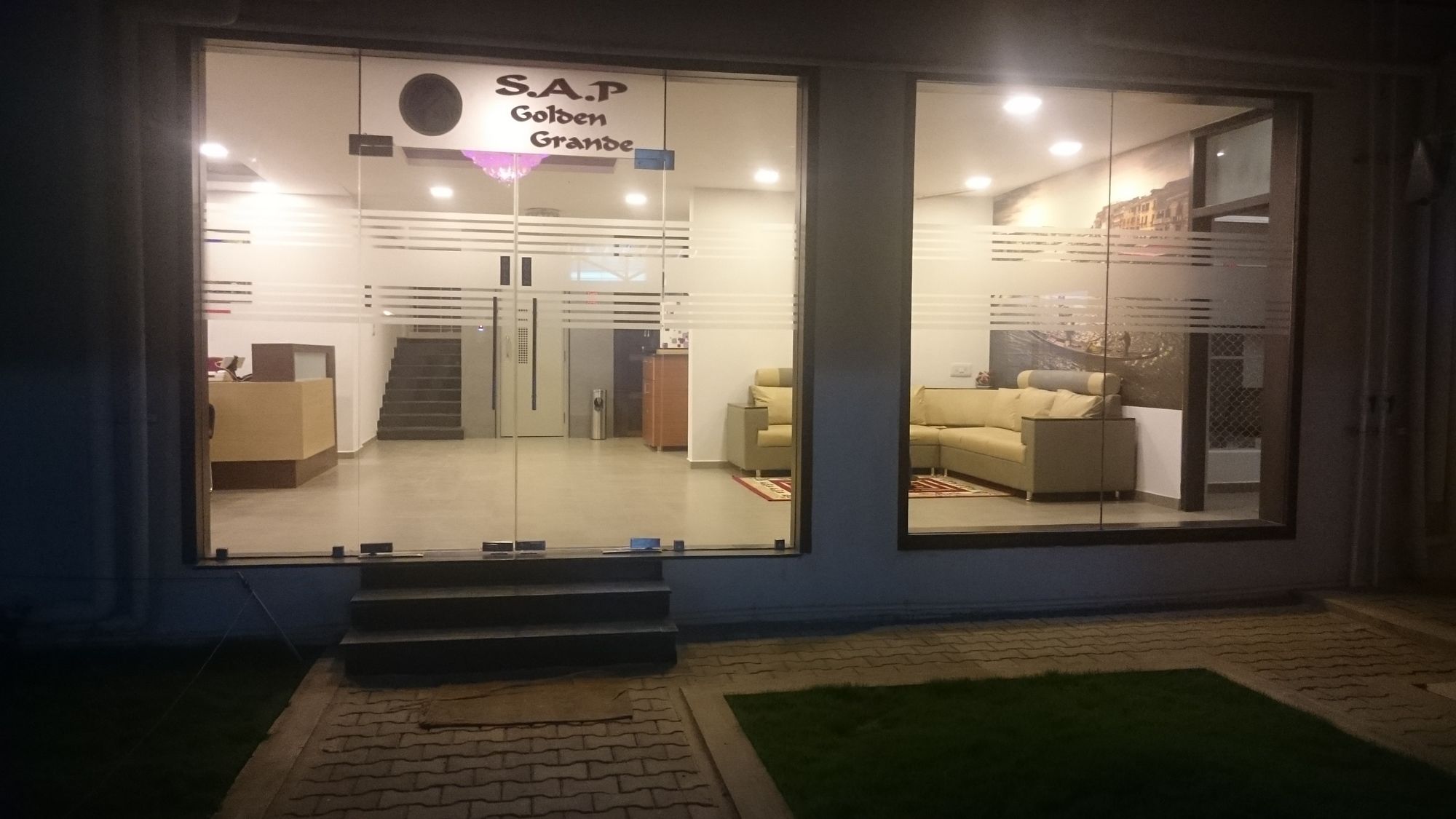 Фото Sap Golden Grande