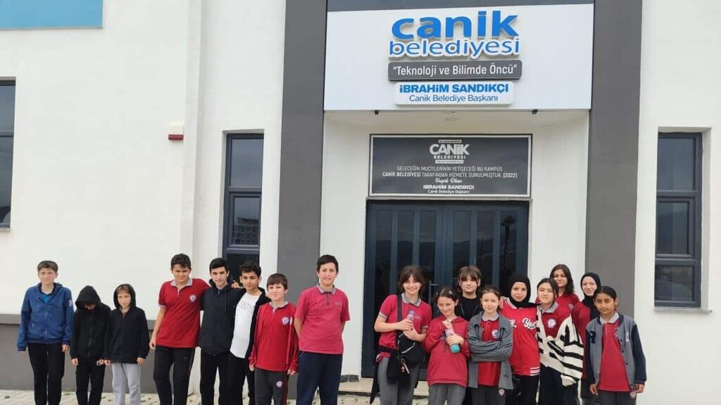 School Kazim Karabekir Imam Hatip Secondary School, Samsun, photo