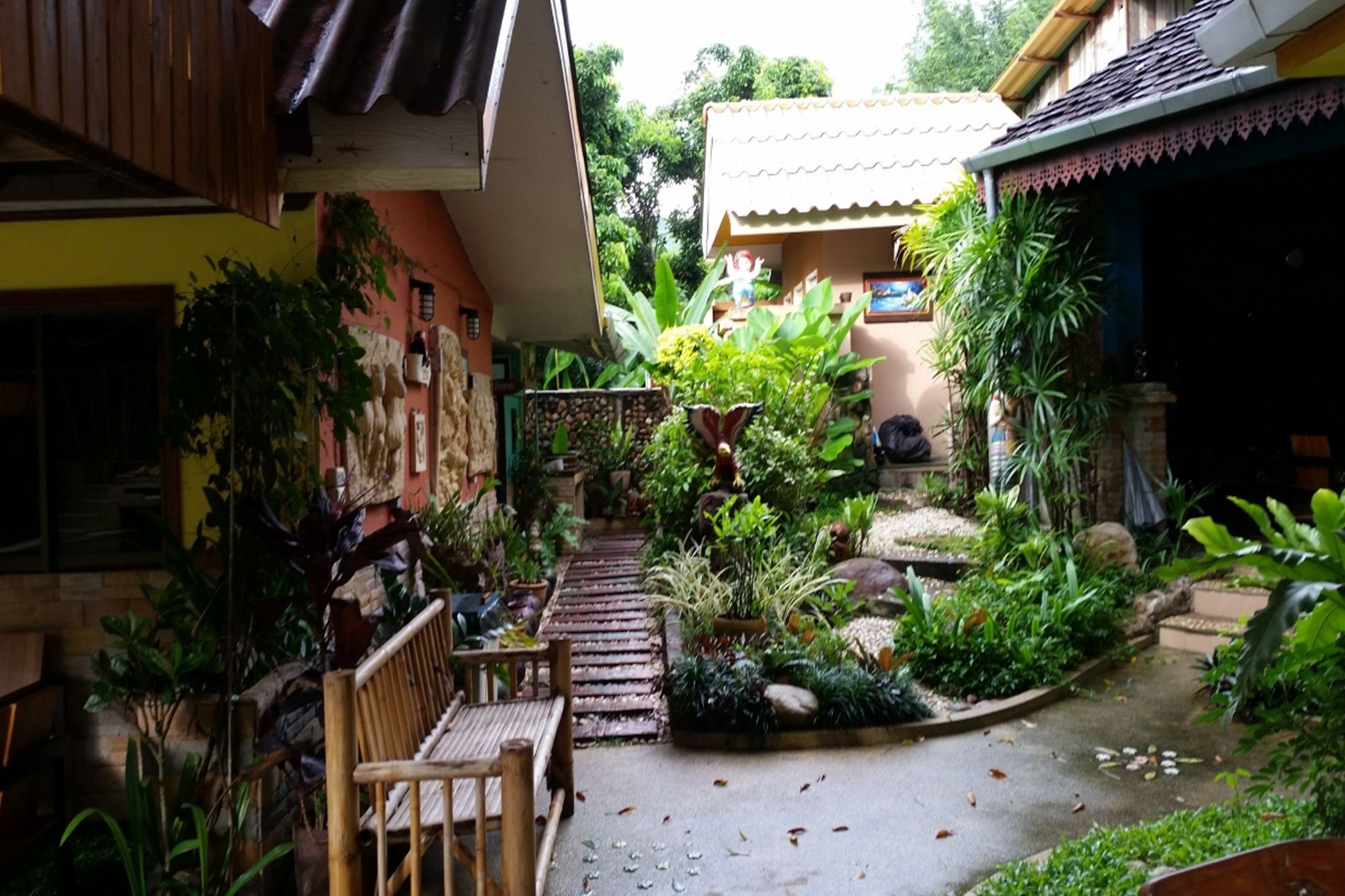 Фото Baanplaidoi Resort