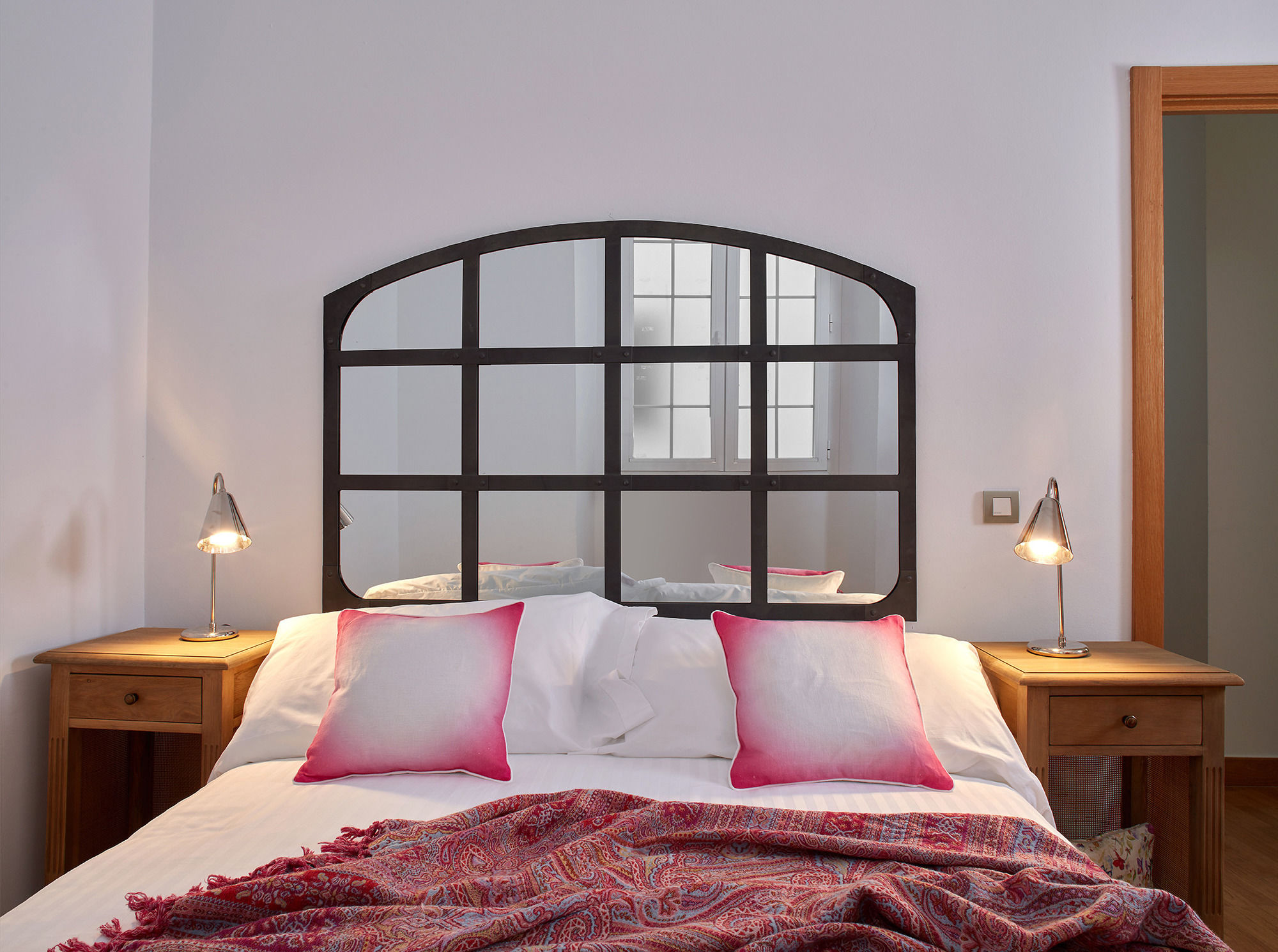 Фото Lodgingmalaga Plaza de la Constitución