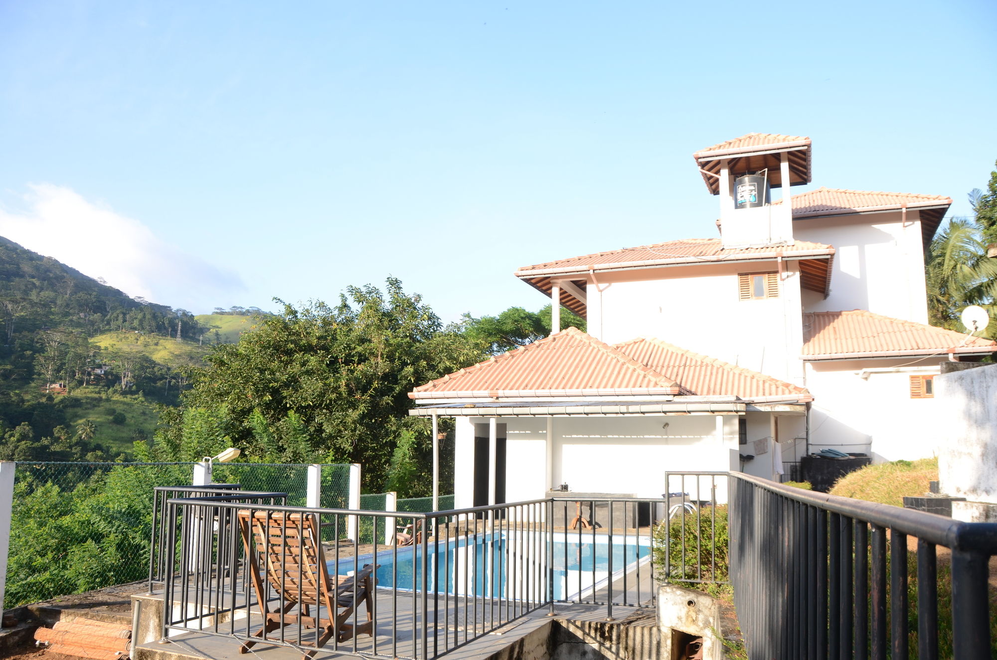 Фото Sri Kandyan Bungalow