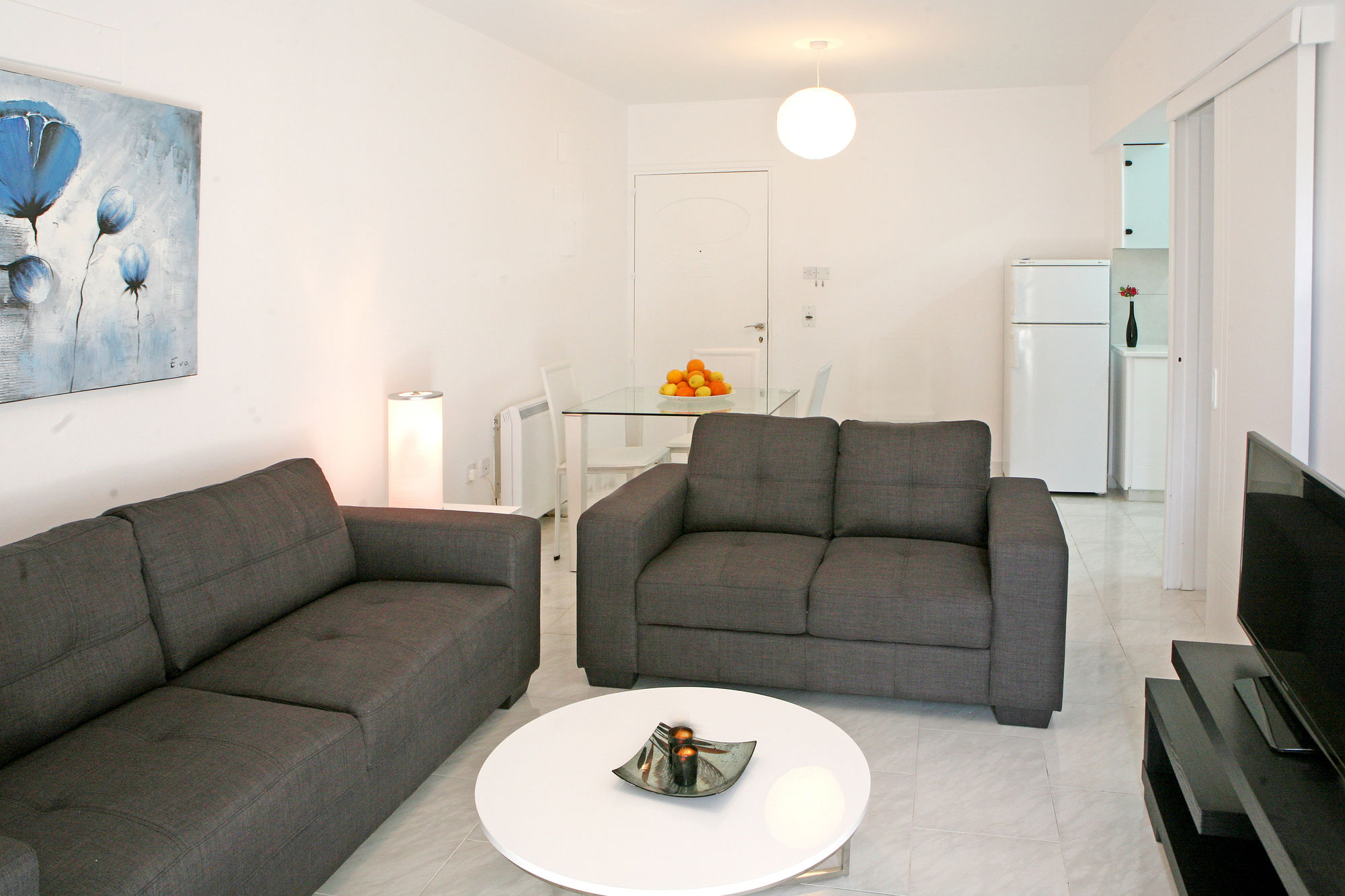 Фото Corina Suites and Apartments