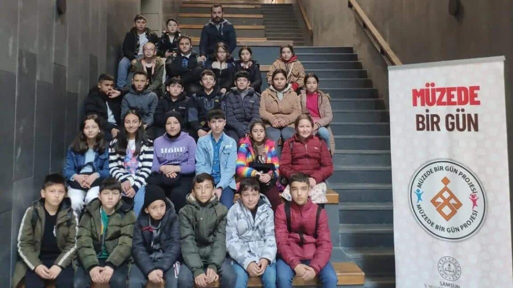 School Sakarli Secondary School, Terme, photo