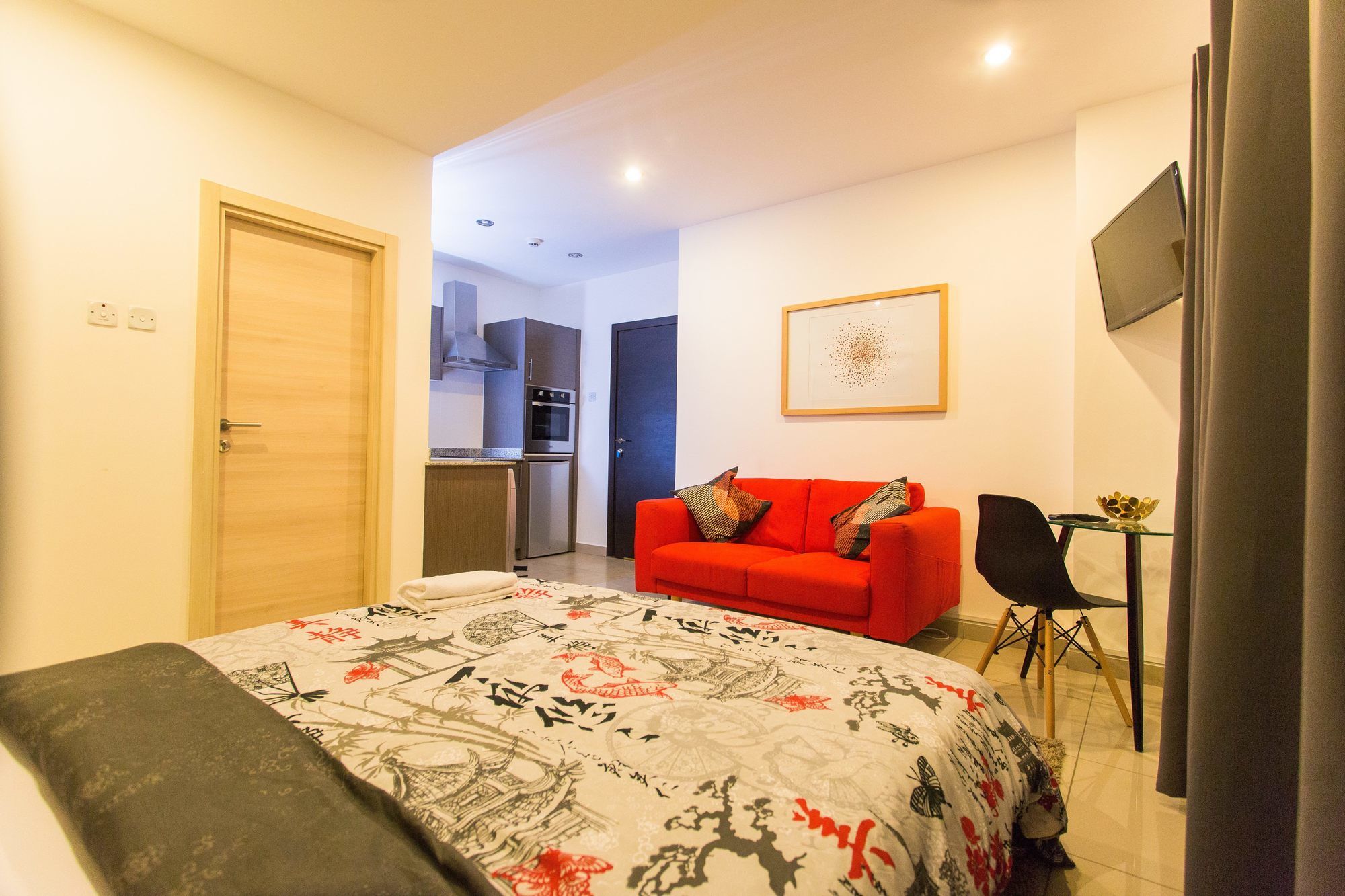 Фото Accra Luxury Apartments