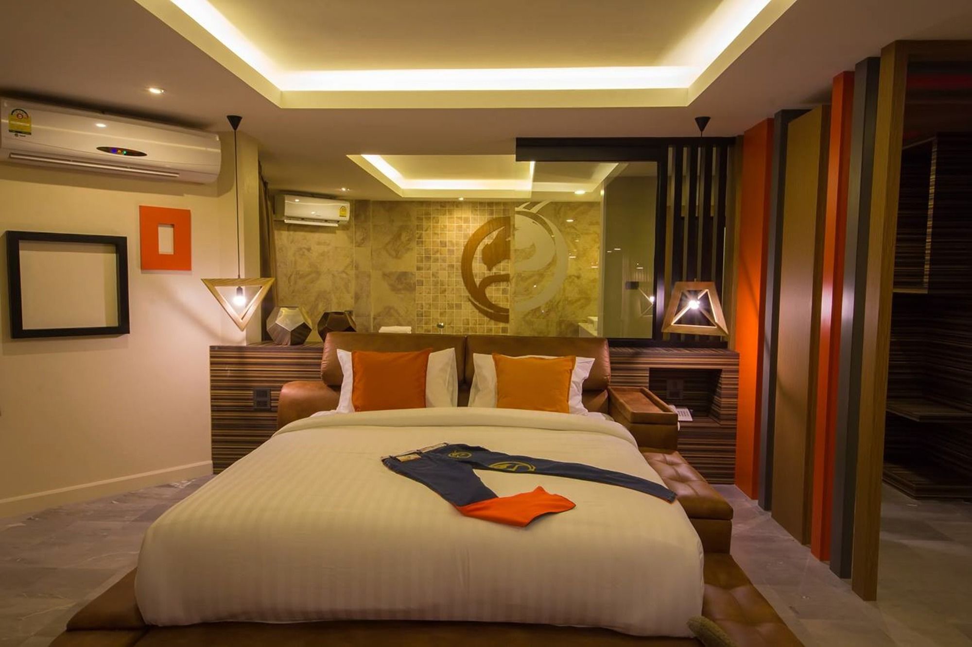 Фото Dragon River Avenue Hotel