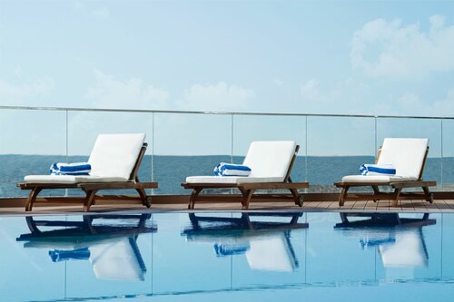 Гостиница Wyndham Garden Ajman Corniche в Эмирате Аджман