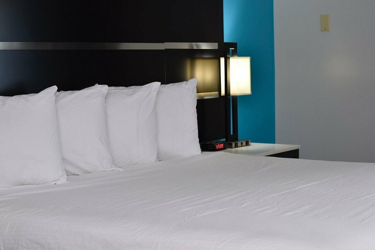 Фото Quality Inn East Stroudsburg - Poconos