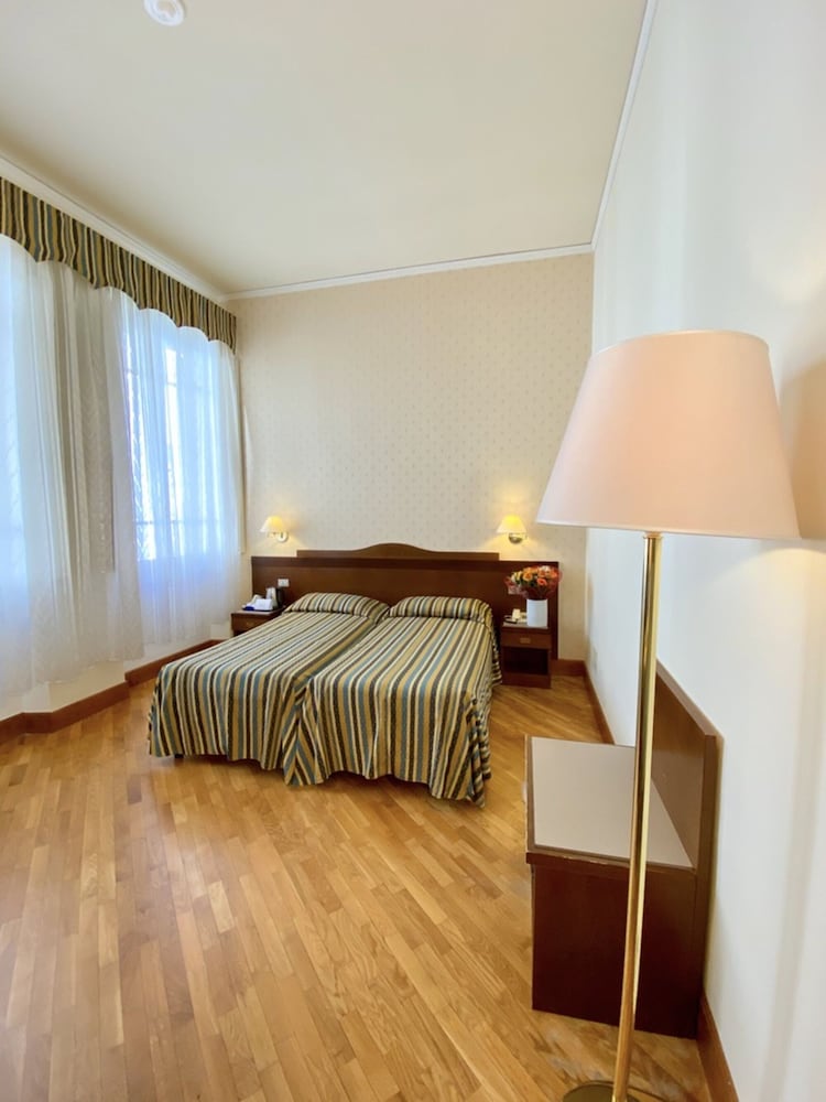 Фото Hotel Martelli